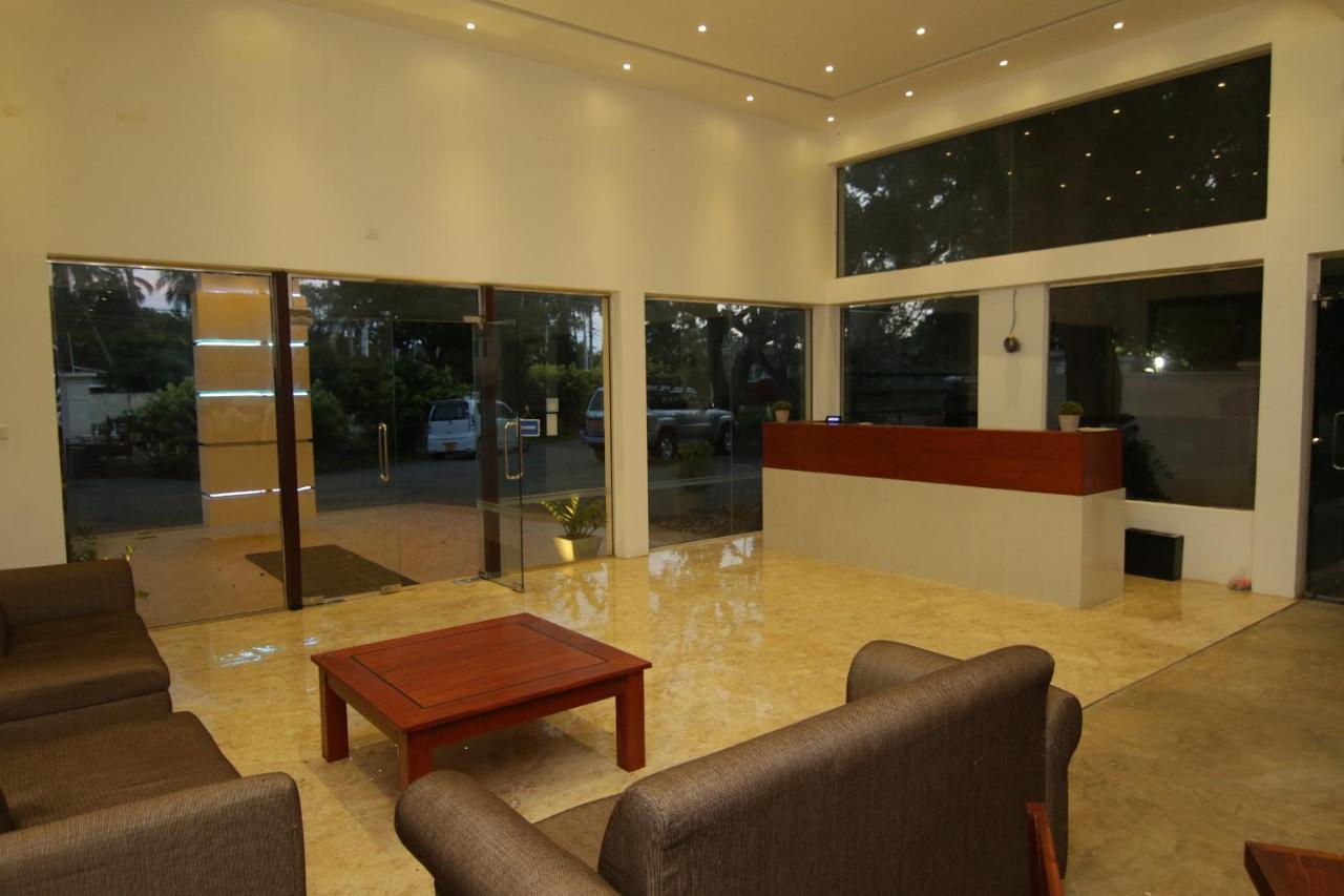 Jade Green Hotel Hambantota Dış mekan fotoğraf