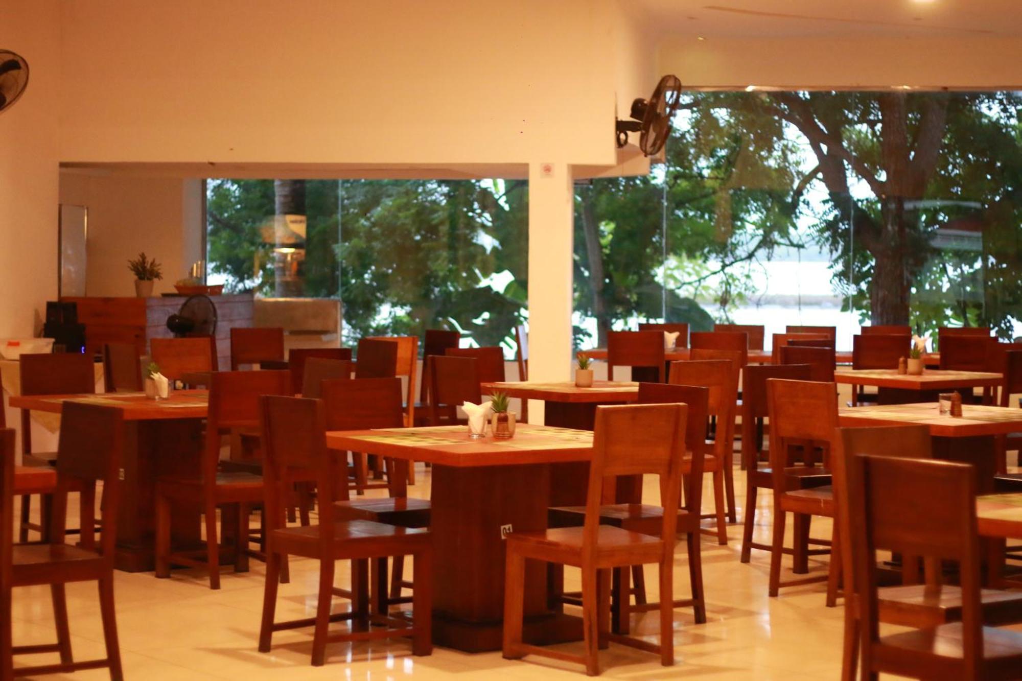 Jade Green Hotel Hambantota Dış mekan fotoğraf