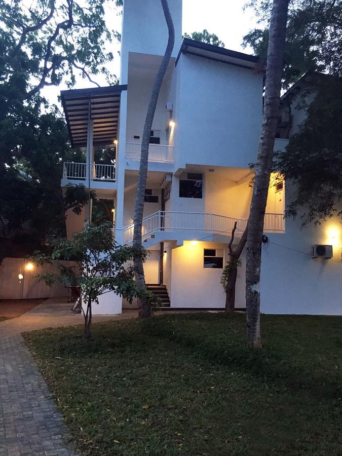 Jade Green Hotel Hambantota Dış mekan fotoğraf
