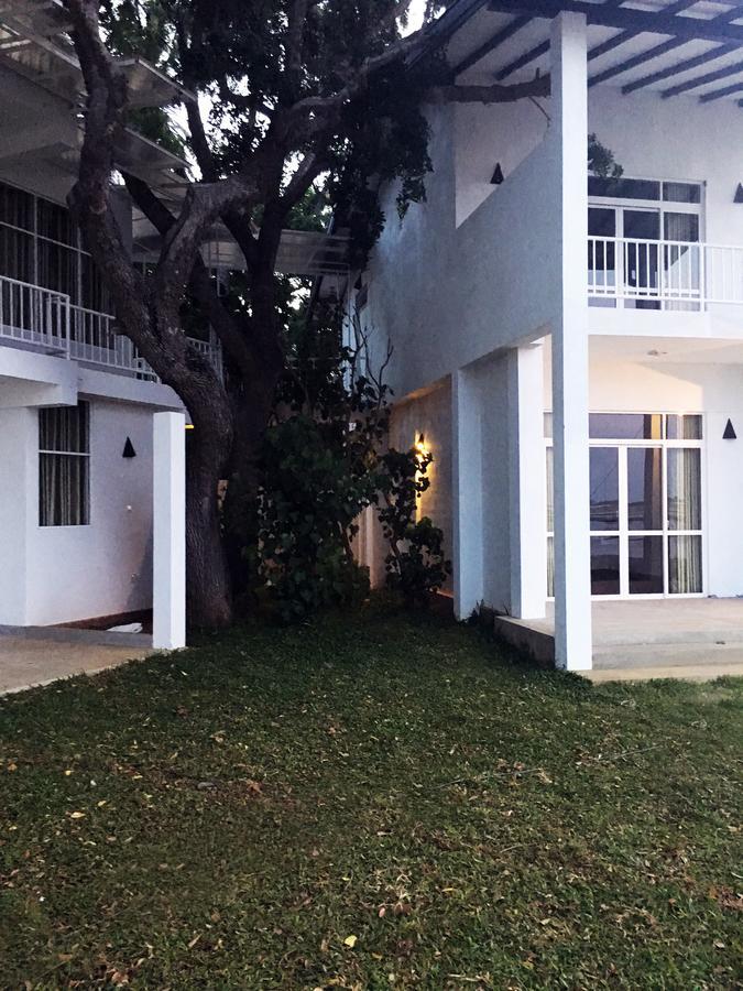 Jade Green Hotel Hambantota Dış mekan fotoğraf