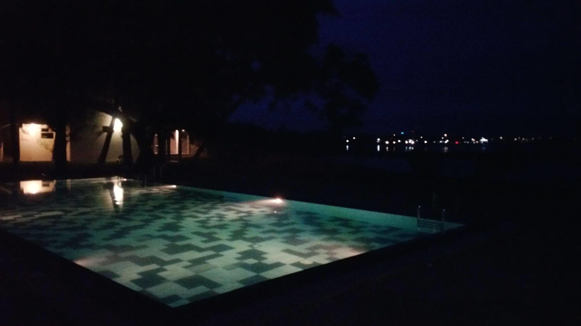 Jade Green Hotel Hambantota Dış mekan fotoğraf